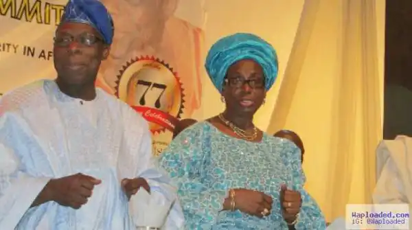 Photo: I Didn’t Marry OBJ For Money, He Does Not Play With Money – Bola Obasanjo 